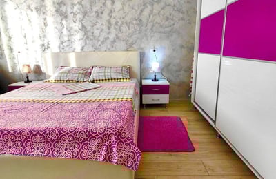 Rent of a comfortable furnished 1-room apartment, 30 m², Mamaia, Constanța, Romania